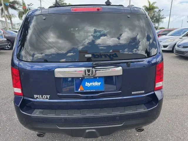 2015 Honda Pilot (5FNYF3H92FB) with an Other engine, AUTOMATIC transmission, located at 7701 Park Blvd., Pinellas Park, FL, 33781, (727) 369-7777, 27.839552, -82.747284 - Elevate your family adventures with the perfect blend of space, comfort, and reliability. The 2015 Honda Pilot is not just an SUV; it's your family's ticket to unforgettable road trips, daily commutes, and everything in between. Perfectly suited for growing families and weekend explorers, this versa - Photo#4