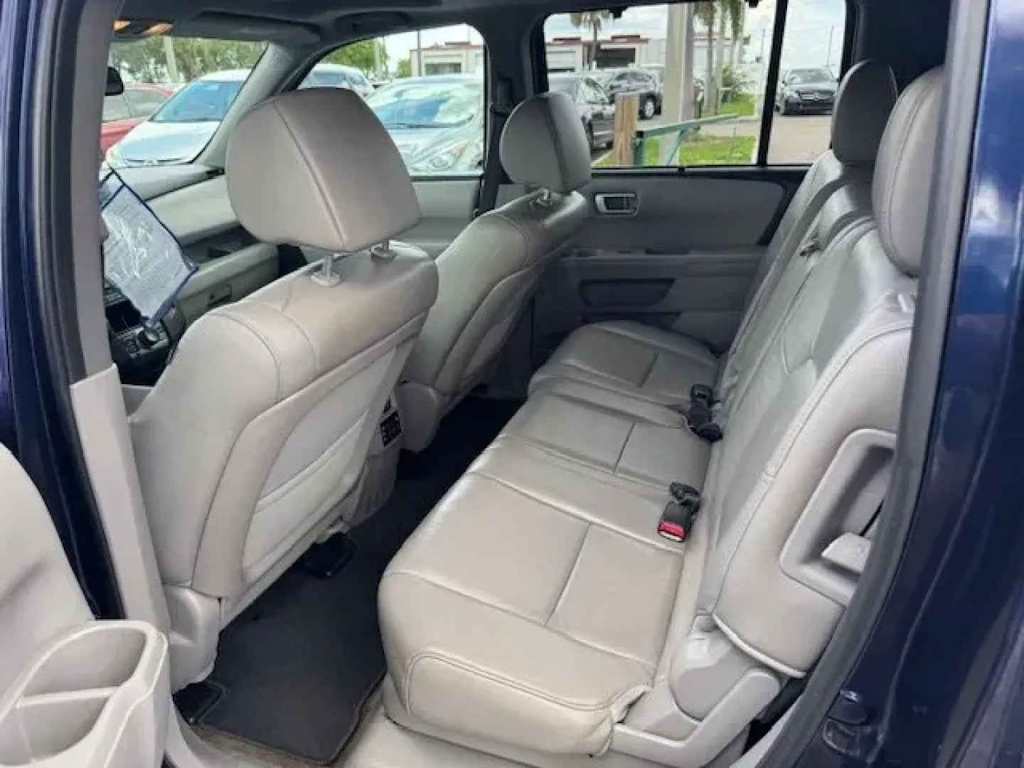2015 Honda Pilot (5FNYF3H92FB) with an Other engine, AUTOMATIC transmission, located at 7701 Park Blvd., Pinellas Park, FL, 33781, (727) 369-7777, 27.839552, -82.747284 - Elevate your family adventures with the perfect blend of space, comfort, and reliability. The 2015 Honda Pilot is not just an SUV; it's your family's ticket to unforgettable road trips, daily commutes, and everything in between. Perfectly suited for growing families and weekend explorers, this versa - Photo#6