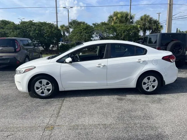 2017 Kia Forte (3KPFK4A74HE) with an Other engine, AUTOMATIC transmission, located at 1285 Cassat Ave, Jacksonville, FL, 32205, (904) 425-3000, 30.299780, -81.732430 - **Unleash Your Urban Adventure with the 2017 Kia Forte at Byrider Florida #139!**<br /> <br /> Are you ready to elevate your daily commute and weekend adventures? Look no further than this 2017 Kia Forte, the perfect blend of style, efficiency, and affordability for budget-conscious buyers in Jackso - Photo#3