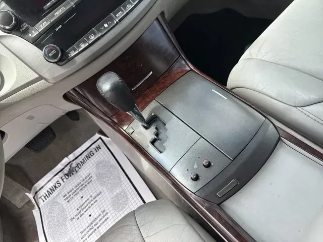 2011 Toyota Avalon (4T1BK3DB3BU) with an Other engine, AUTOMATIC transmission, located at 1285 Cassat Ave, Jacksonville, FL, 32205, (904) 425-3000, 30.299780, -81.732430 - **Experience Luxury and Reliability with the 2011 Toyota Avalon at Byrider Florida #139!**<br /> <br /> Are you in search of a vehicle that perfectly balances comfort, style, and practicality? Look no further than the 2011 Toyota Avalon, available now at Byrider Florida #139 in Jacksonville, FL. Thi - Photo#13