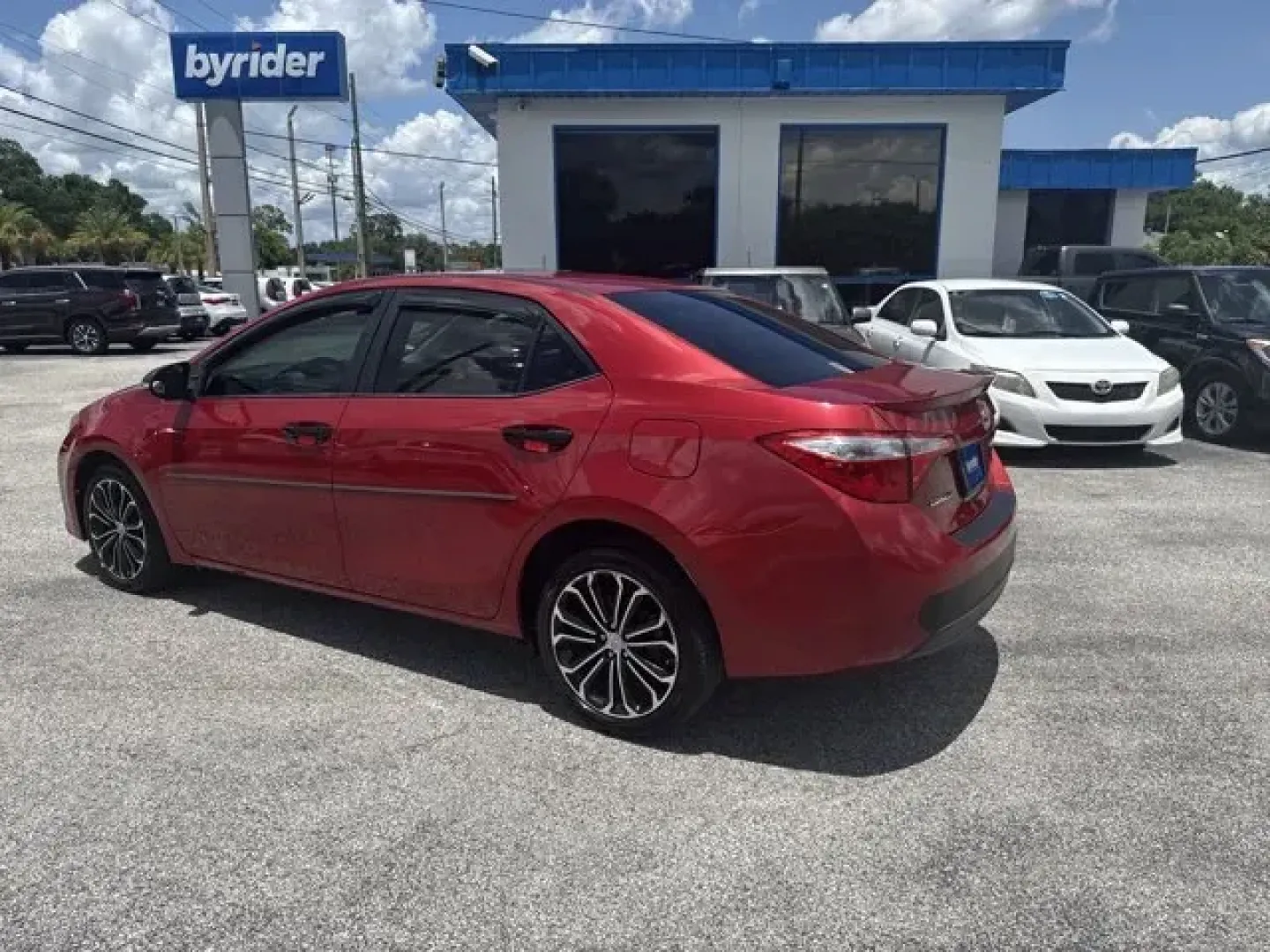 2016 Toyota Corolla (2T1BURHE8GC) with an Other engine, AUTOMATIC transmission, located at 1285 Cassat Ave, Jacksonville, FL, 32205, (904) 425-3000, 30.299780, -81.732430 - **Discover the Perfect Ride for Your Daily Commute: 2016 Toyota Corolla at Byrider Florida #139**<br /> <br /> If you're looking for a reliable and stylish vehicle that makes your daily commute smoother and more enjoyable, the 2016 Toyota Corolla is a fantastic choice. Whether you're navigating the - Photo#4