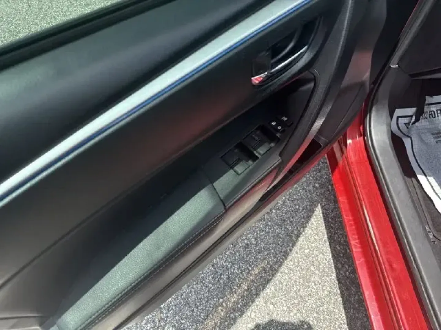 2016 Toyota Corolla (2T1BURHE8GC) with an Other engine, AUTOMATIC transmission, located at 1285 Cassat Ave, Jacksonville, FL, 32205, (904) 425-3000, 30.299780, -81.732430 - **Discover the Perfect Ride for Your Daily Commute: 2016 Toyota Corolla at Byrider Florida #139**<br /> <br /> If you're looking for a reliable and stylish vehicle that makes your daily commute smoother and more enjoyable, the 2016 Toyota Corolla is a fantastic choice. Whether you're navigating the - Photo#8