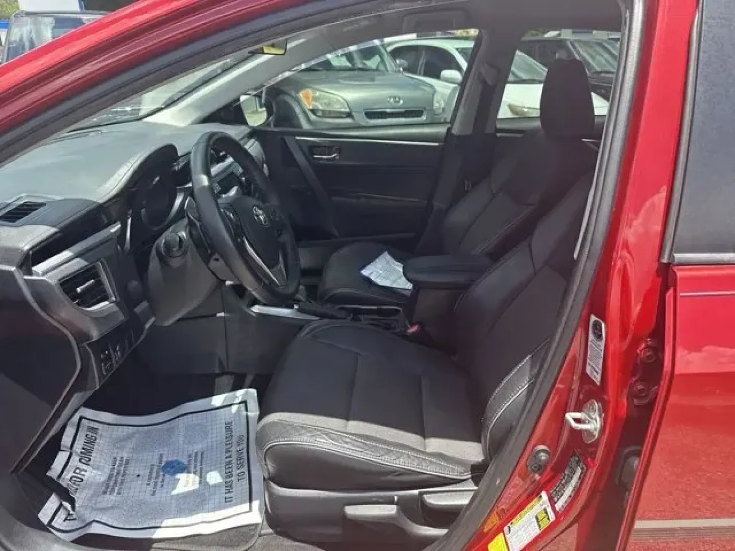 2016 Toyota Corolla (2T1BURHE8GC) with an Other engine, AUTOMATIC transmission, located at 1285 Cassat Ave, Jacksonville, FL, 32205, (904) 425-3000, 30.299780, -81.732430 - **Discover the Perfect Ride for Your Daily Commute: 2016 Toyota Corolla at Byrider Florida #139**<br /> <br /> If you're looking for a reliable and stylish vehicle that makes your daily commute smoother and more enjoyable, the 2016 Toyota Corolla is a fantastic choice. Whether you're navigating the - Photo#9