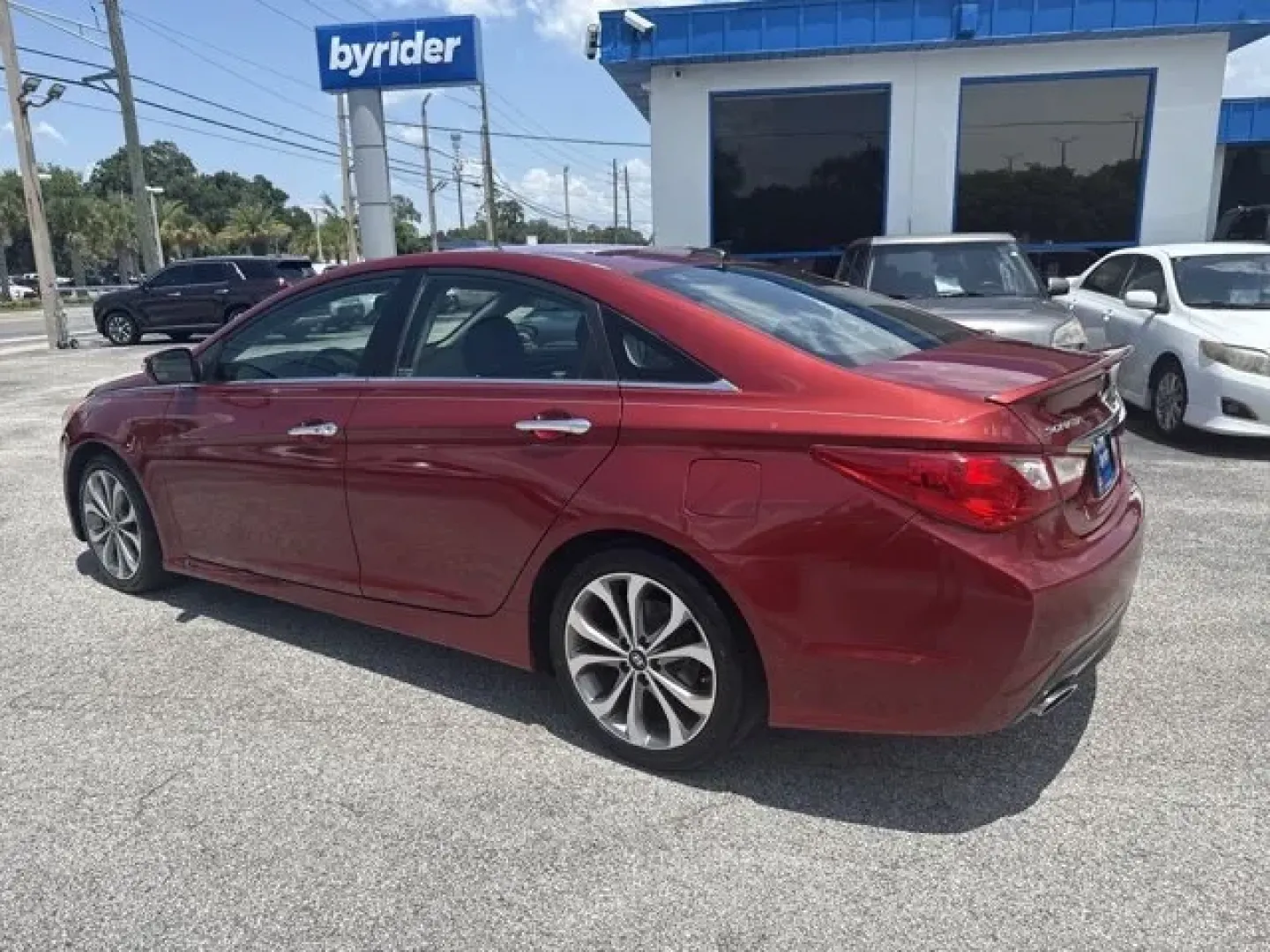 2014 Hyundai Sonata (5NPEC4AC6EH) with an Other engine, AUTOMATIC transmission, located at 1285 Cassat Ave, Jacksonville, FL, 32205, (904) 425-3000, 30.299780, -81.732430 - ### Cruise in Comfort with the 2014 Hyundai Sonata at Byrider Florida #139<br /> <br /> If you're seeking a reliable vehicle that fits seamlessly into your busy lifestyle, look no further than the 2014 Hyundai Sonata, now available at Byrider Florida #139 in Jacksonville, FL. Whether you're commutin - Photo#4