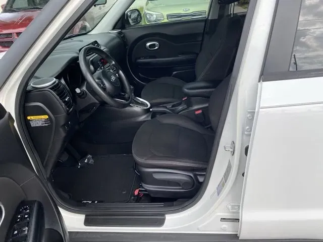 2016 Kia Soul (KNDJN2A20G7) with an Other engine, AUTOMATIC transmission, located at 8829 US Hwy 19, Port Richey, FL, 34668, (727) 264-1107, 28.285917, -82.717346 - **Unlock Your Adventure with the 2016 Kia Soul at Byrider Florida #162!**<br /> <br /> Are you ready to elevate your daily drive and embark on unforgettable weekend getaways? The 2016 Kia Soul offers the perfect blend of style, practicality, and comfort, making it an exceptional choice for growing f - Photo#6